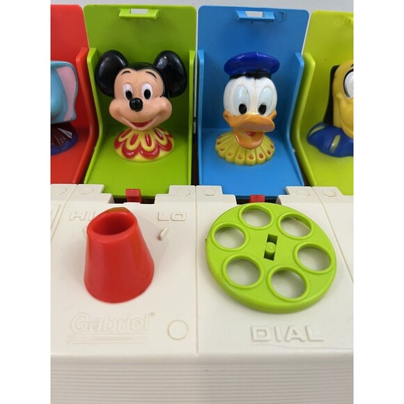 Disney Vtg Pop Up Toy Gabriel Industries Goofy Mickey Dumbo Donald 1975 *Works* - Picture 3 of 7